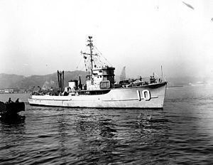 USS Firecrest (AMS-10) httpsuploadwikimediaorgwikipediacommonsthu