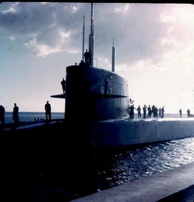 USS Francis Scott Key (SSBN-657) SSBN 657 Photos Topside Underway