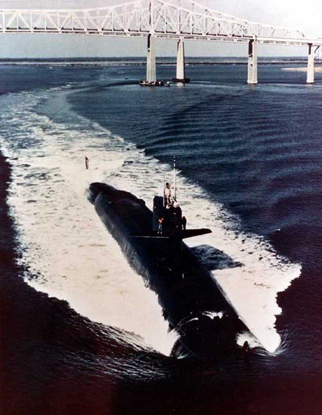 USS Francis Scott Key (SSBN-657) Submarine Photo Index