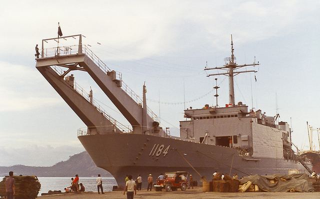 USS Frederick (LST-1184) USS Frederick LST1184 Flickr