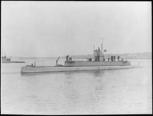 USS G-1 (SS-19½) httpsuploadwikimediaorgwikipediacommonsthu