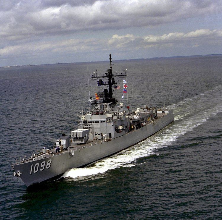 USS Glover (FF-1098) Destroyer Escort Photo Index DE1098 USS GLOVER