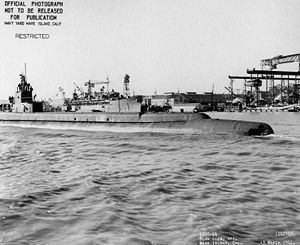 USS Gunnel httpsuploadwikimediaorgwikipediacommonsthu