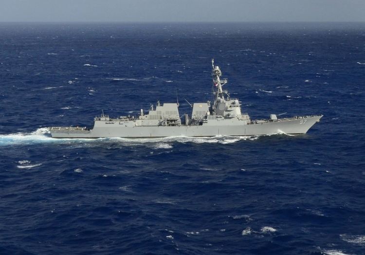 USS Halsey (DDG-97) FileUSS Halsey DDG97 underway near Hawaii in 2014JPG