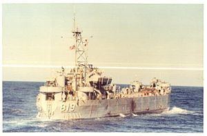 USS Hampshire County (LST-819) httpsuploadwikimediaorgwikipediaenthumbd