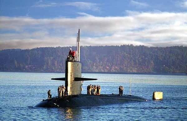 USS Hawkbill (SSN-666) USS Hawkbill SSN666 navy ships Pinterest