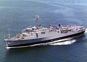 USS Hermitage (LSD-34) httpsuploadwikimediaorgwikipediacommonsthu