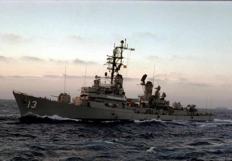 USS Hoel (DDG-13) USS Hoel DDG 13 Taken by me in fall 1970 from the USS Prov Flickr
