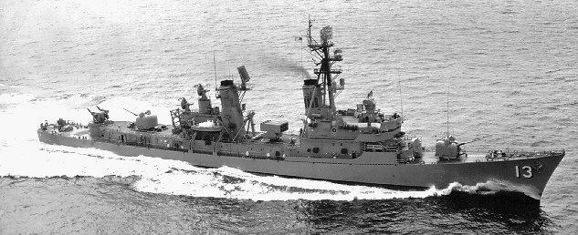USS Hoel (DDG-13) White Ensign Models 1350 USS Benjamin Stoddert Adams Class DDG