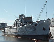 USS Hoist (ARS-40) httpsuploadwikimediaorgwikipediacommonsthu