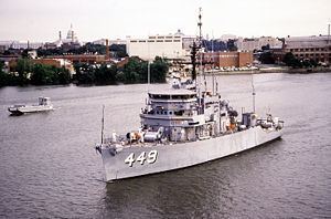 USS Impervious (AM-449) httpsuploadwikimediaorgwikipediacommonsthu