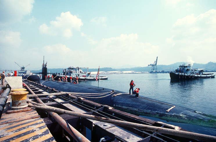 USS Indianapolis (SSN-697) MaritimeQuest USS Indianapolis SSN697