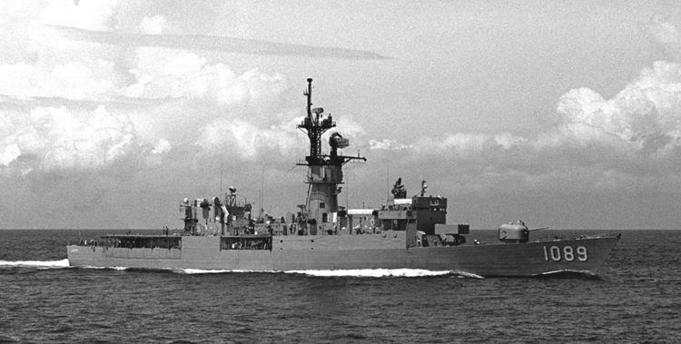 USS Jesse L. Brown (FF-1089) Destroyer History Knox class frigate