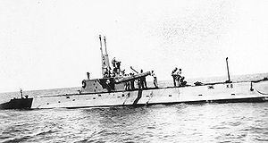 USS K-8 (SS-39) httpsuploadwikimediaorgwikipediacommonsthu