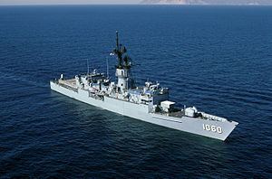 USS Lang (FF-1060) httpsuploadwikimediaorgwikipediacommonsthu