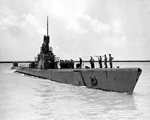 USS Lapon (SS-260) httpsuploadwikimediaorgwikipediacommonsthu