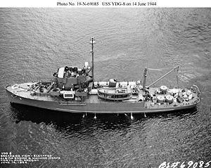 USS Lodestone httpsuploadwikimediaorgwikipediacommonsthu