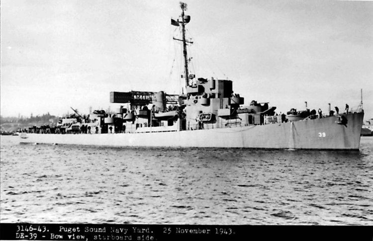 USS Lovering (DE-39) wwwnavsourceorgarchives06images0390603903jpg