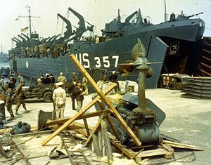 USS LST-357 httpsuploadwikimediaorgwikipediacommonsthu