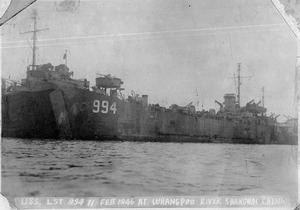 USS LST-994 httpsuploadwikimediaorgwikipediacommonsthu