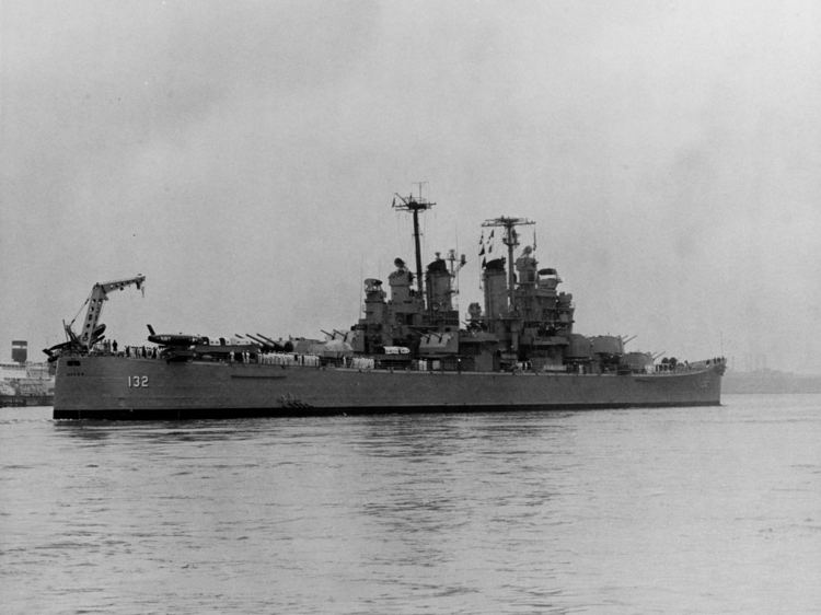 USS Macon (CA-132) FileUSS Macon CA132 at Boston in 1959jpg Wikimedia Commons