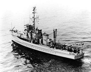 USS Merganser (AMS-26) httpsuploadwikimediaorgwikipediacommonsthu