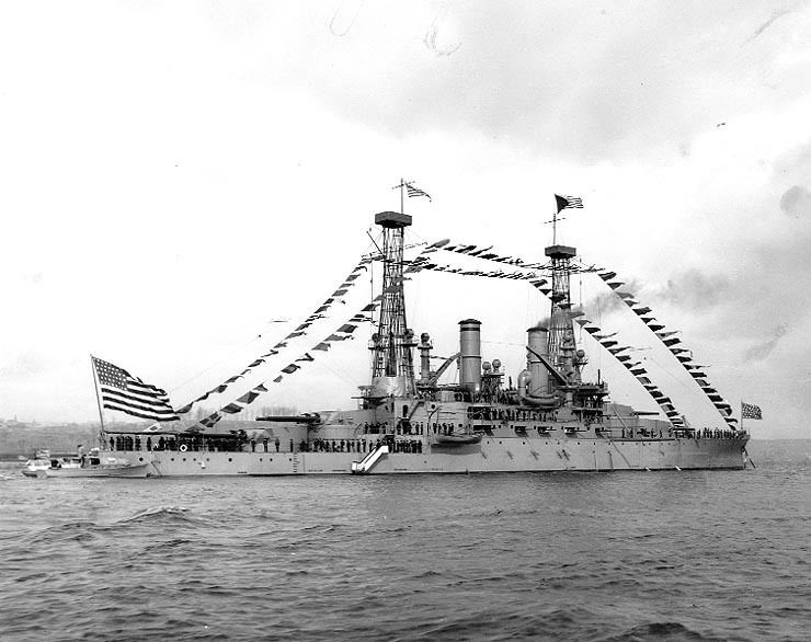 USS Michigan (BB-27) FileUSS Michigan BB27 dressed with flagsjpg Wikimedia Commons