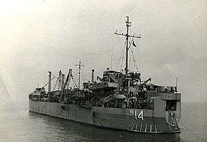 USS Minos (ARL-14) httpsuploadwikimediaorgwikipediacommonsthu