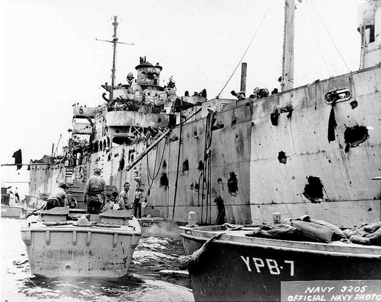 USS Mount Hood (AE-11) 10 November 1944 The crew of USS Mount Hood disappear in massive