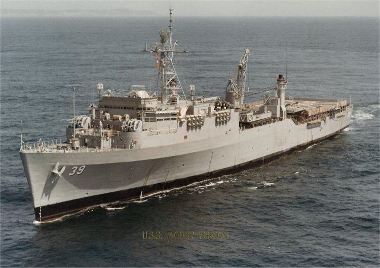 USS Mount Vernon (LSD-39) wwwnavsourceorgarchives101210123901jpg