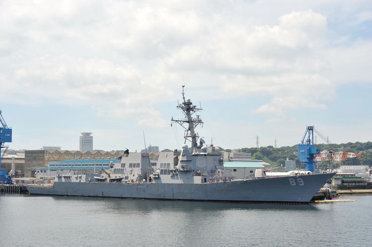 USS Mustin (DDG-89) FileUSS Mustin DDG89 yokosukaJPG Wikimedia Commons