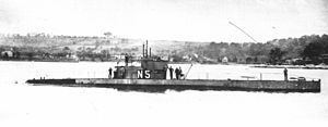USS N-5 (SS-57) httpsuploadwikimediaorgwikipediacommonsthu