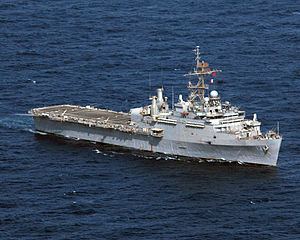USS Nashville (LPD-13) httpsuploadwikimediaorgwikipediacommonsthu