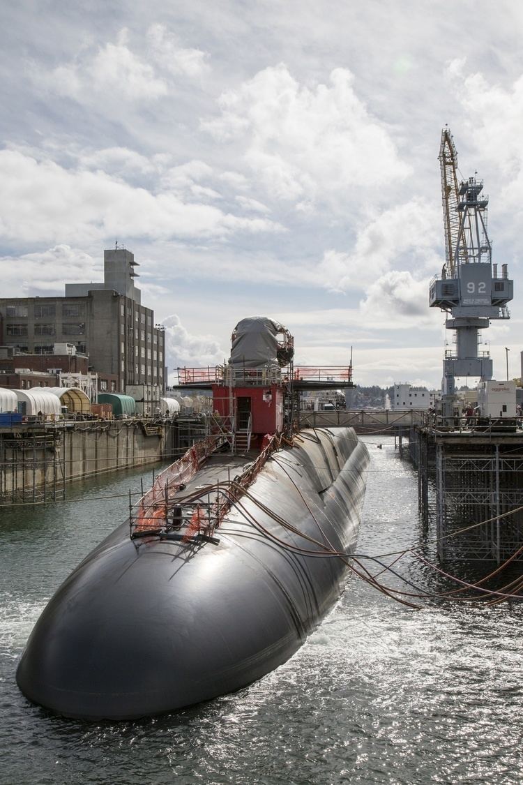 USS Nebraska (SSBN-739) DVIDS Images USS Nebraska SSBN 739 undocks Image 2 of 2