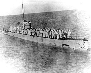 USS O-13 (SS-74) httpsuploadwikimediaorgwikipediacommonsthu