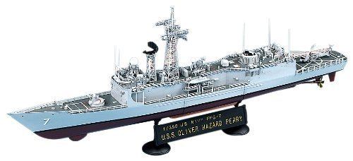USS Oliver Hazard Perry (FFG-7) Amazoncom Academy USS Oliver Hazard Perry FFG7 Toys amp Games