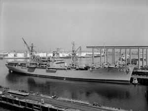 USS Paul Revere (APA-248) httpsuploadwikimediaorgwikipediacommonsthu