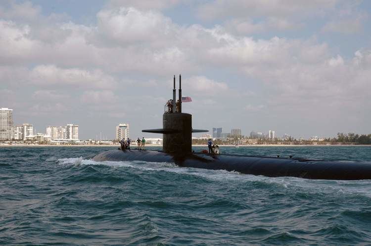 USS Pittsburgh (SSN-720) Submarine Photo Index