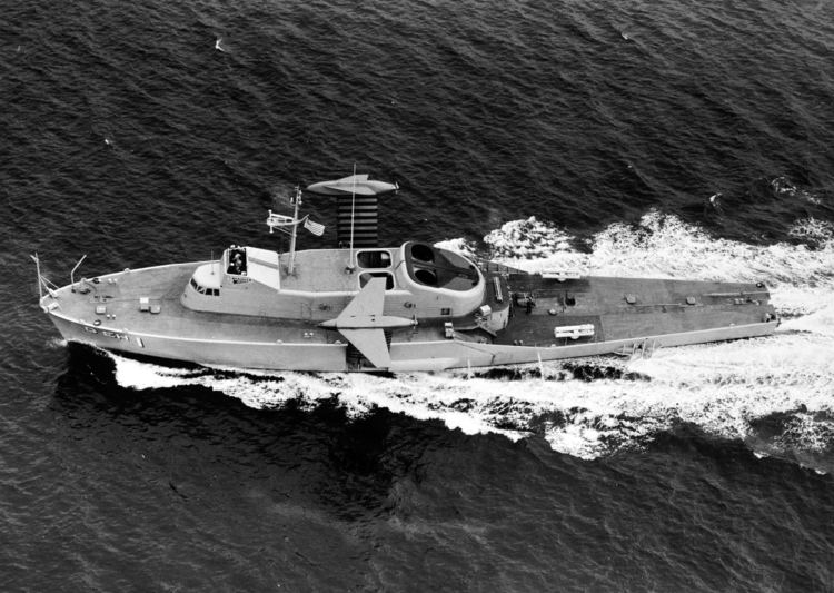 USS Plainview (AGEH-1) FileUSS Plainview AGEH1 underway without foils 1969jpg