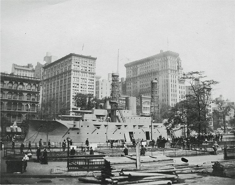 USS Recruit (1917) httpsuploadwikimediaorgwikipediacommons44