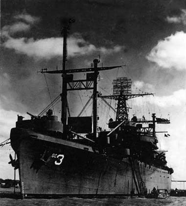 USS Rocky Mount webnmsuedupaubervesailjpgsGC3bow00jpg