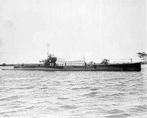 USS S-11 (SS-116) httpsuploadwikimediaorgwikipediacommonsthu
