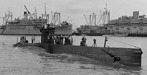 USS S-38 (SS-143) httpsuploadwikimediaorgwikipediacommonsthu