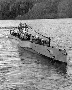 USS S-40 (SS-145) httpsuploadwikimediaorgwikipediacommonsthu