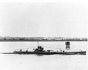 USS S-6 (SS-111) httpsuploadwikimediaorgwikipediacommonsthu