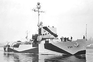 USS Salute (AM-294) httpsuploadwikimediaorgwikipediacommonsthu
