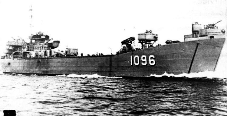 USS St. Clair County (LST-1096) wwwnavsourceorgarchives10161016109605jpg