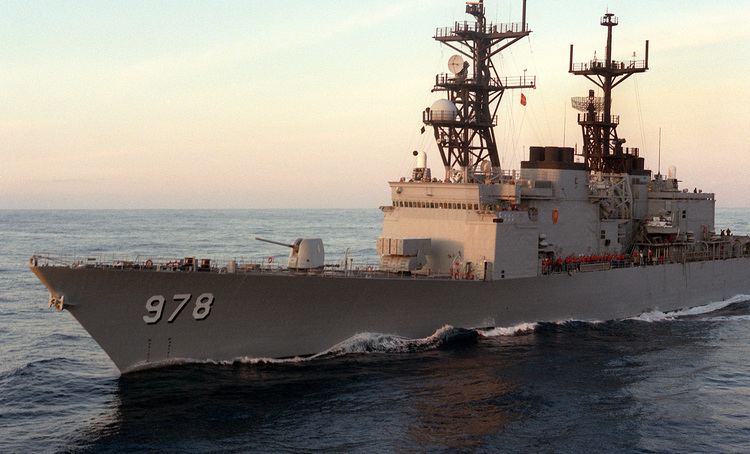 USS Stump FileUSS Stump DD978 port bow view underwayjpg Wikimedia Commons