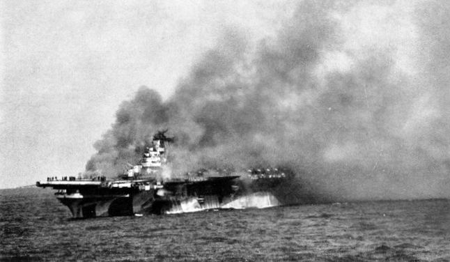 USS Ticonderoga (CV-14) FileUSS Ticonderoga CV14 burning in Jan 1945jpg Wikimedia Commons