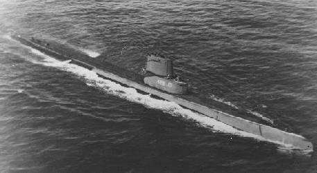 USS Tirante (SS-420) Tirante SS420 of the US Navy American Submarine of the Tench